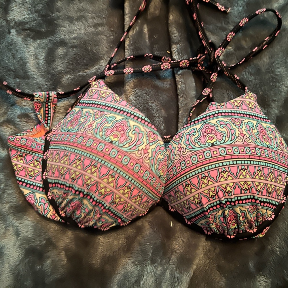 Bathing suit top